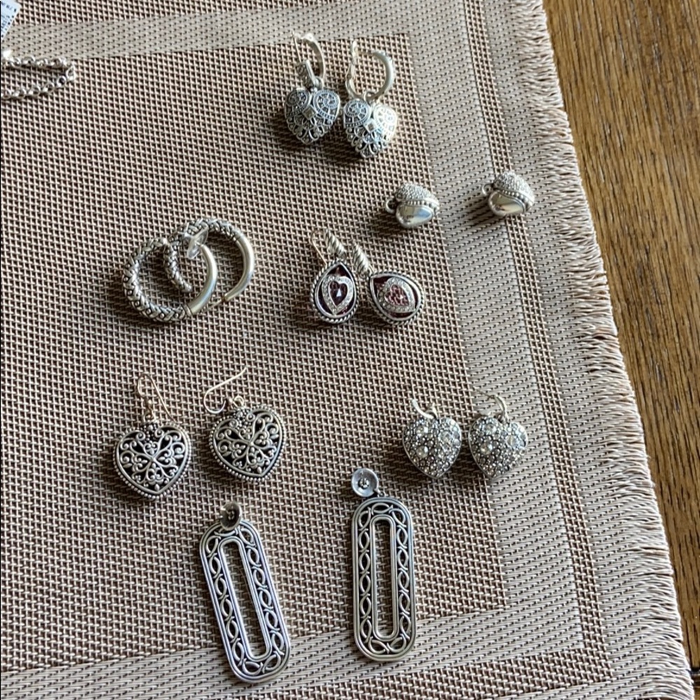 Jewelry earrings bracelet necklaces - Picture 7 of 11